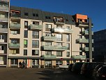 Blick auf die Westfassade (Foto: Pia Wienrich)